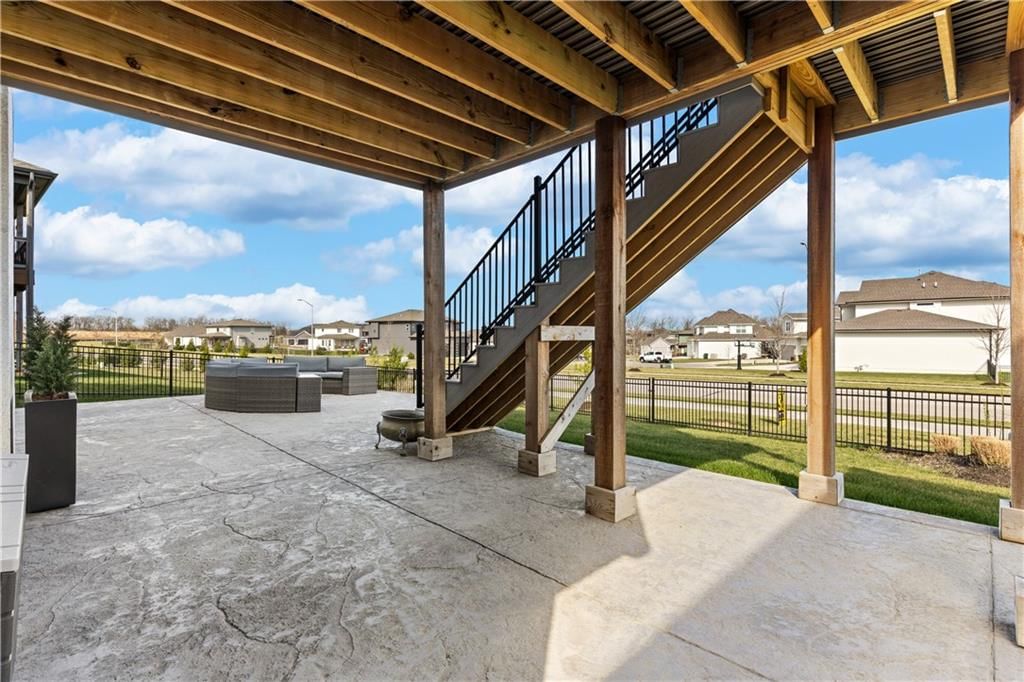 15426 W 173rd Street — photo 32