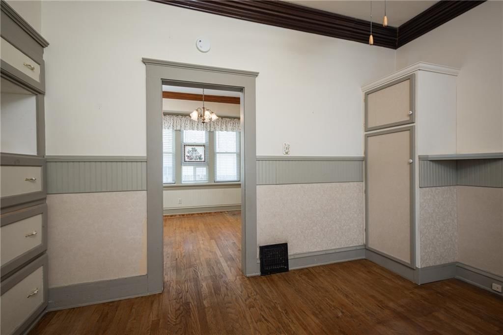 705 S Fuller Avenue — photo 20