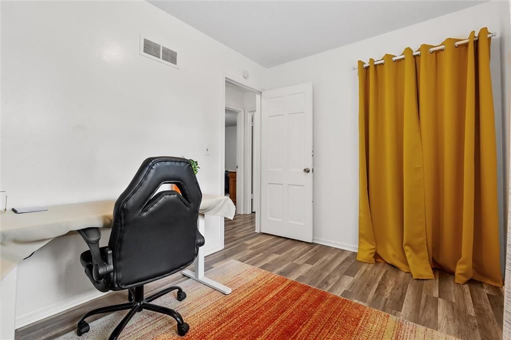 209 Augustus Drive — photo 14