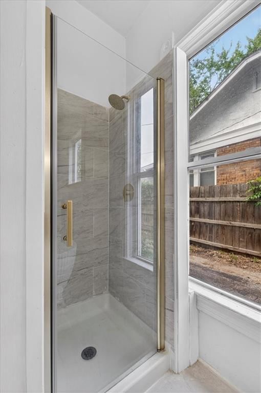 1821 S Sterling Avenue — photo 14