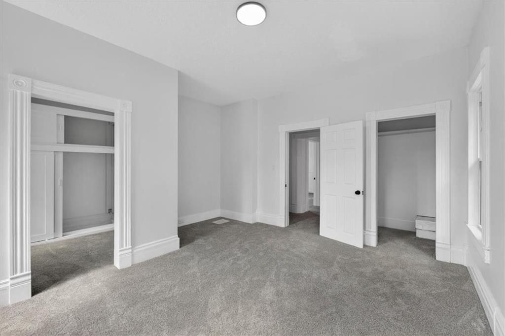 1821 S Sterling Avenue — photo 20