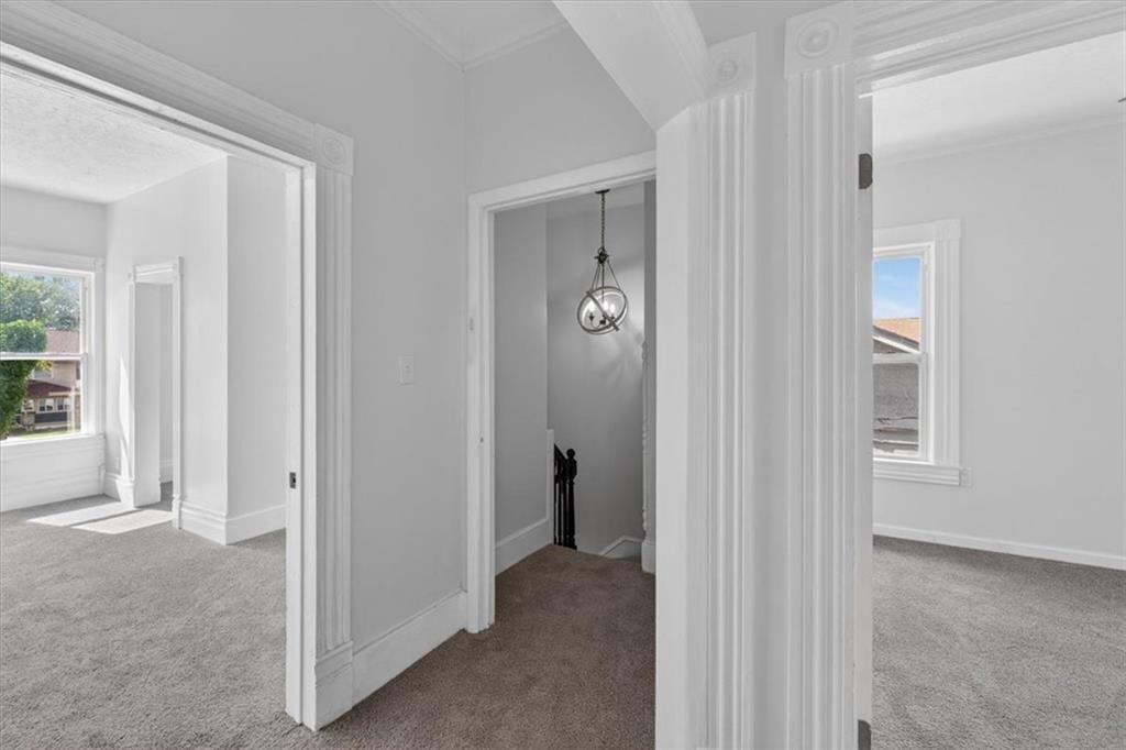 1821 S Sterling Avenue — photo 23