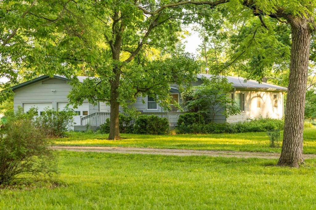 302 N Dane Avenue — photo 18