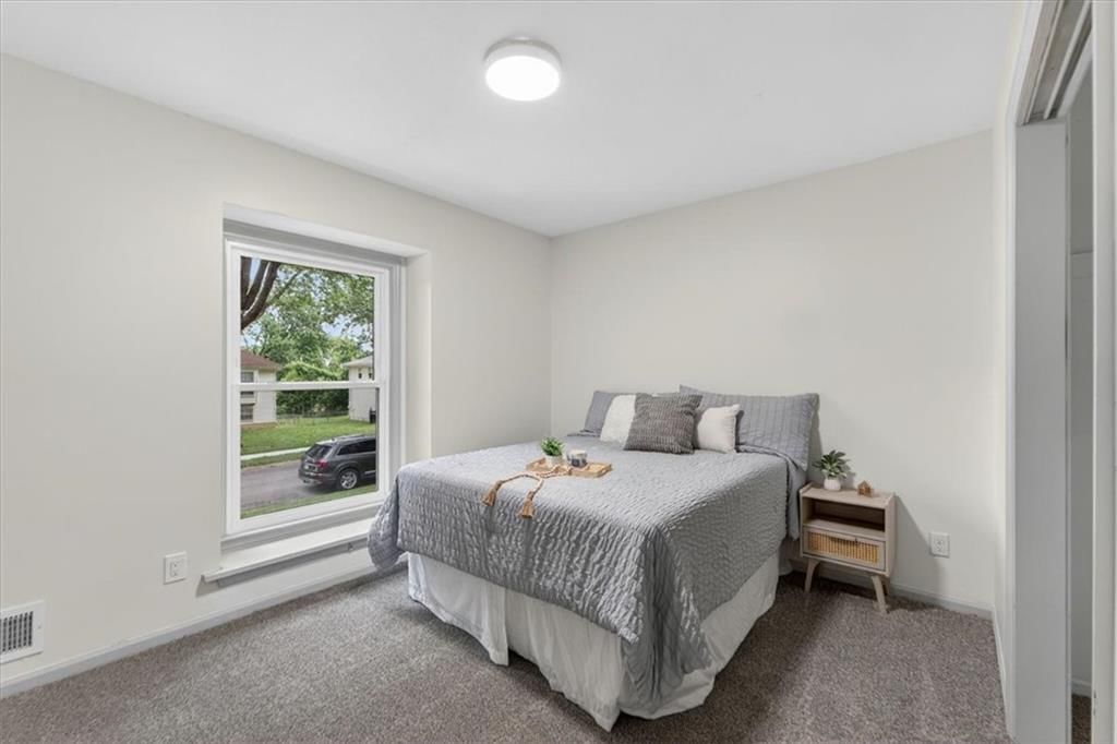 8313 E 104th Street — photo 15