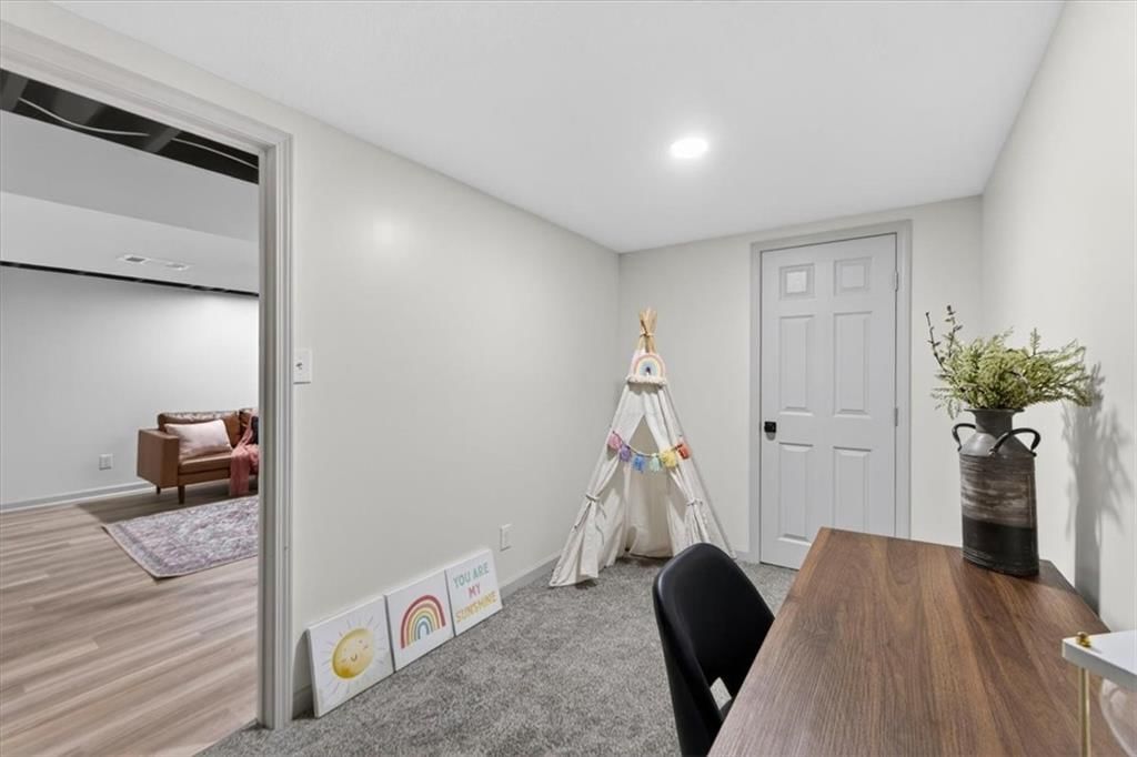 8313 E 104th Street — photo 26