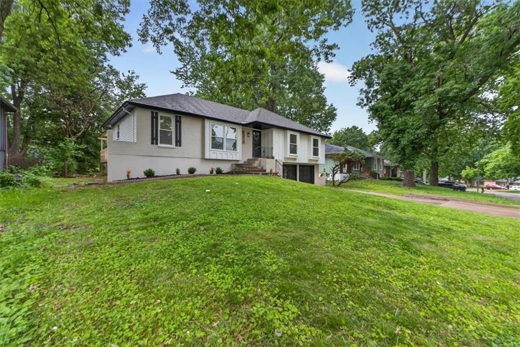8313 E 104th Street — photo 30