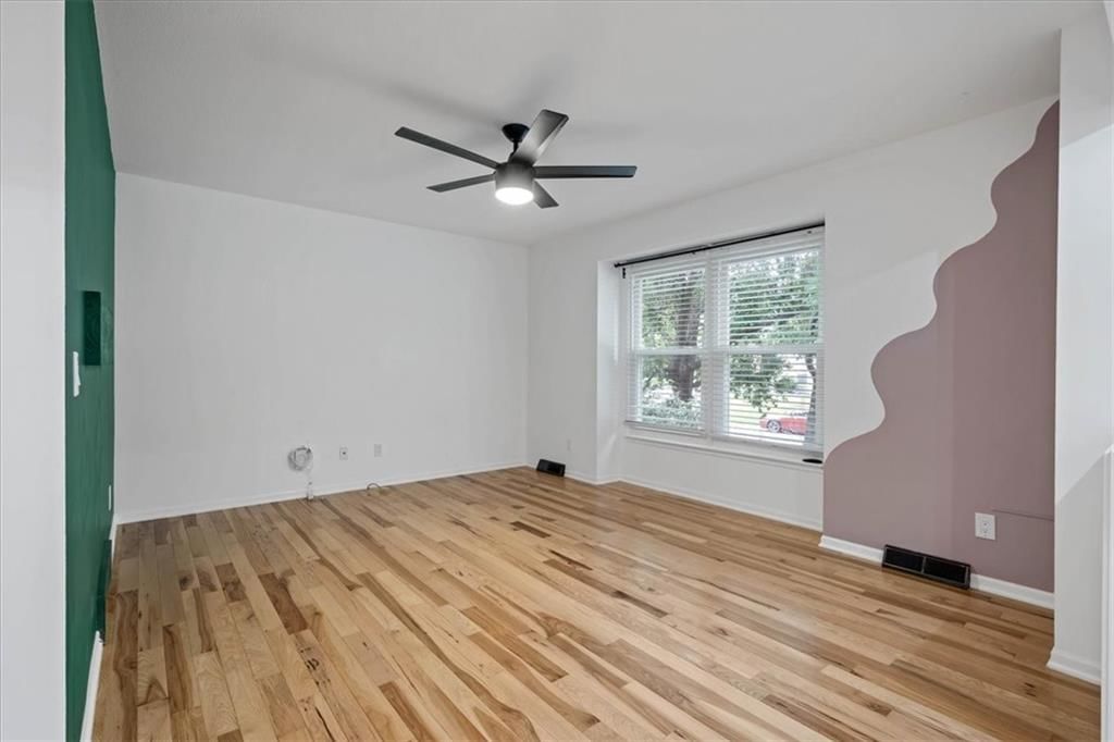 15125 S Locust Street — photo 5