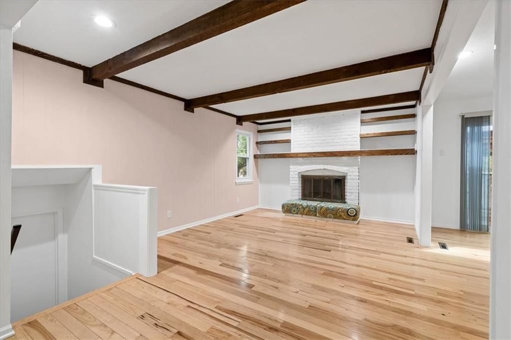 15125 S Locust Street — photo 9