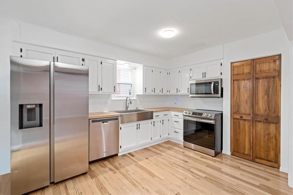 15125 S Locust Street — photo 13