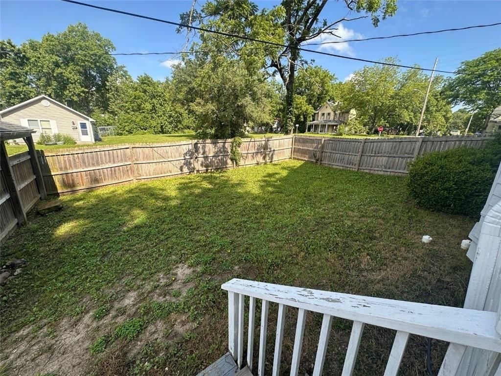401 E Mcpherson Street — photo 8