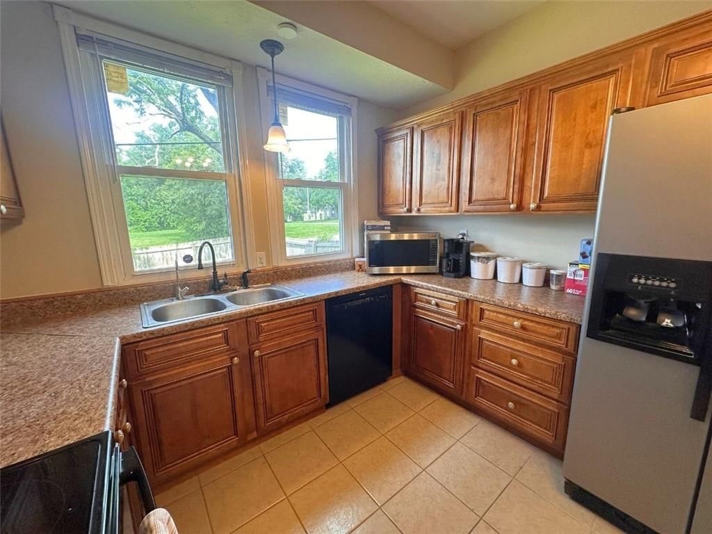 401 E Mcpherson Street — photo 9