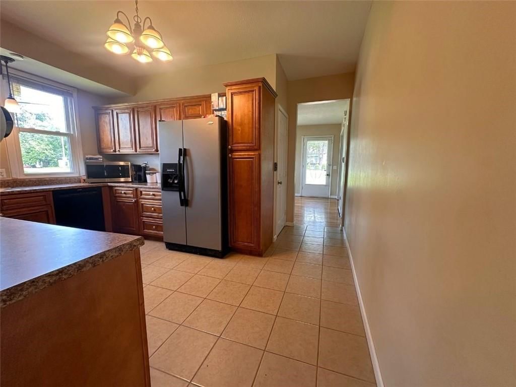 401 E Mcpherson Street — photo 10