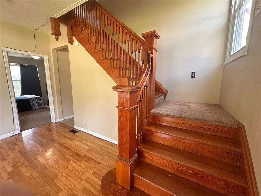 401 E Mcpherson Street — photo 14