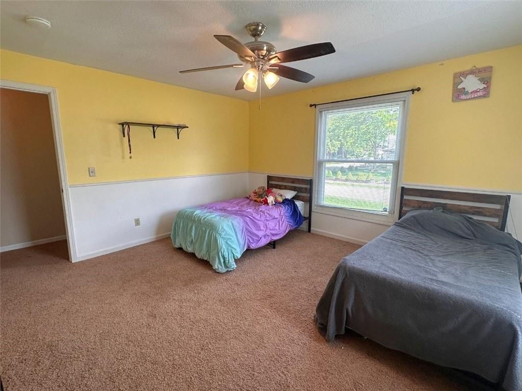 401 E Mcpherson Street — photo 36