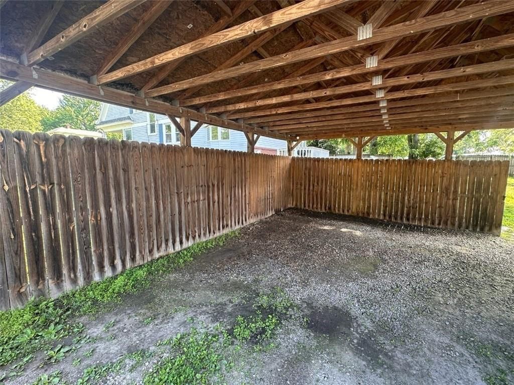 401 E Mcpherson Street — photo 58