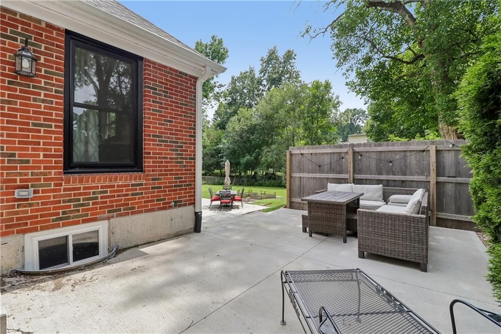 5218 Pawnee Drive — photo 24