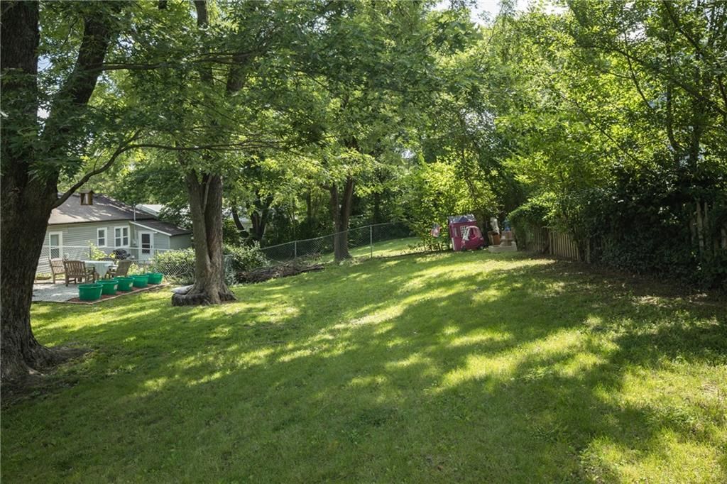 710 Broad Street — photo 12