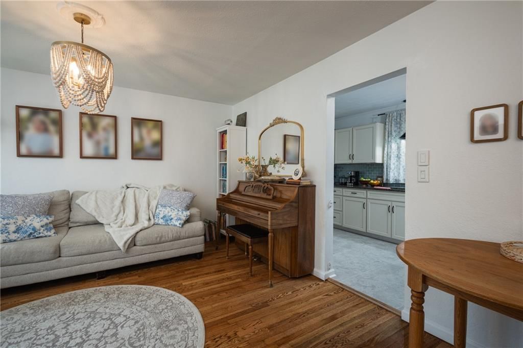 710 Broad Street — photo 19