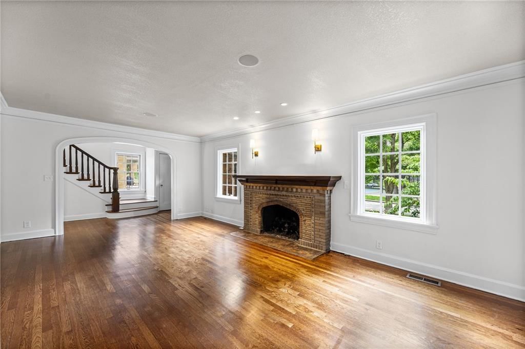 6642 Main Street — photo 10
