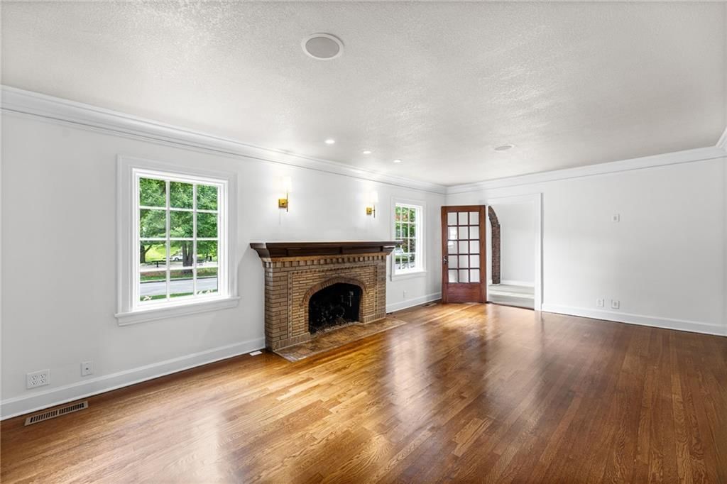 6642 Main Street — photo 12