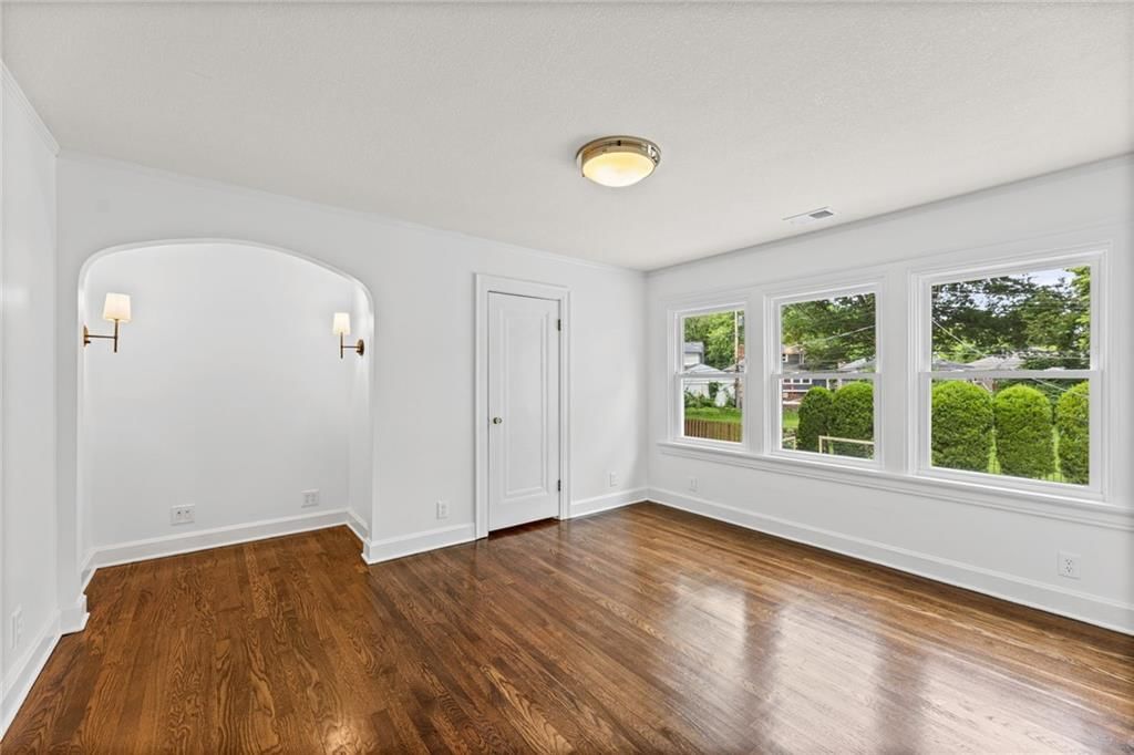 6642 Main Street — photo 32
