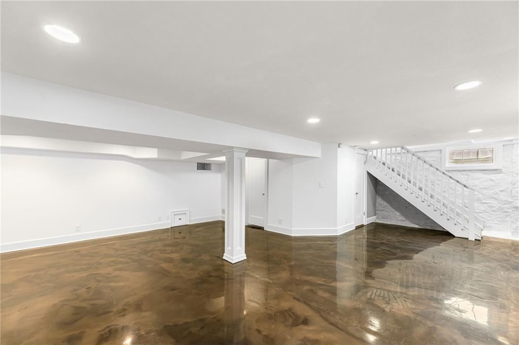 6642 Main Street — photo 38