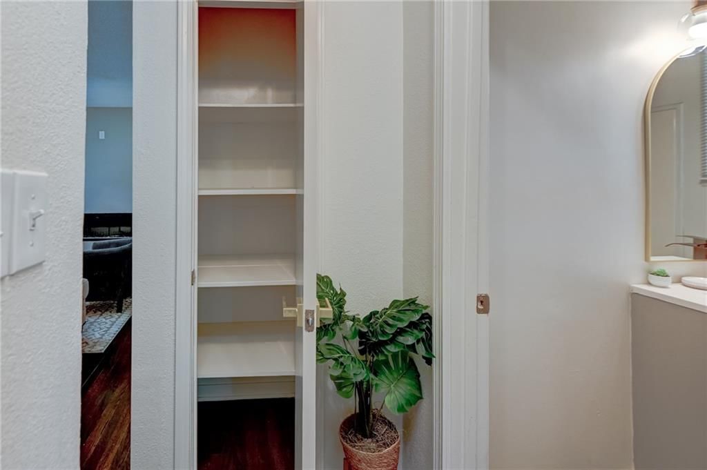 6314 E 149th Street — photo 14