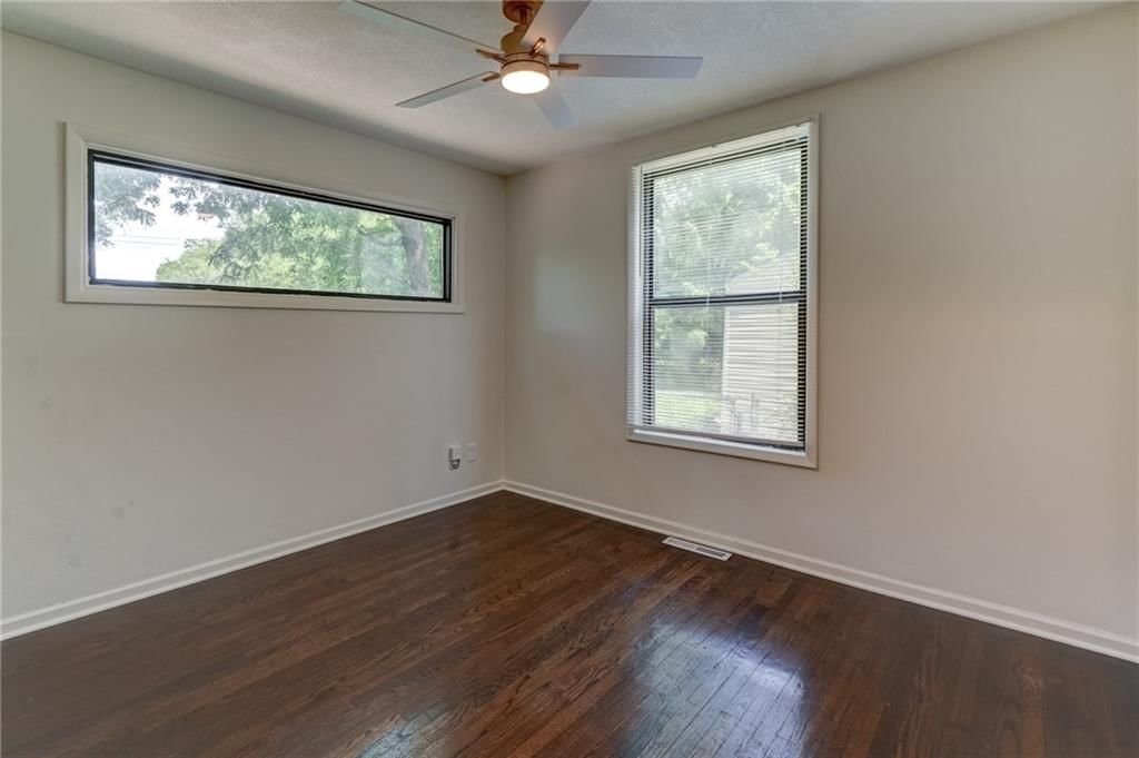 6314 E 149th Street — photo 19