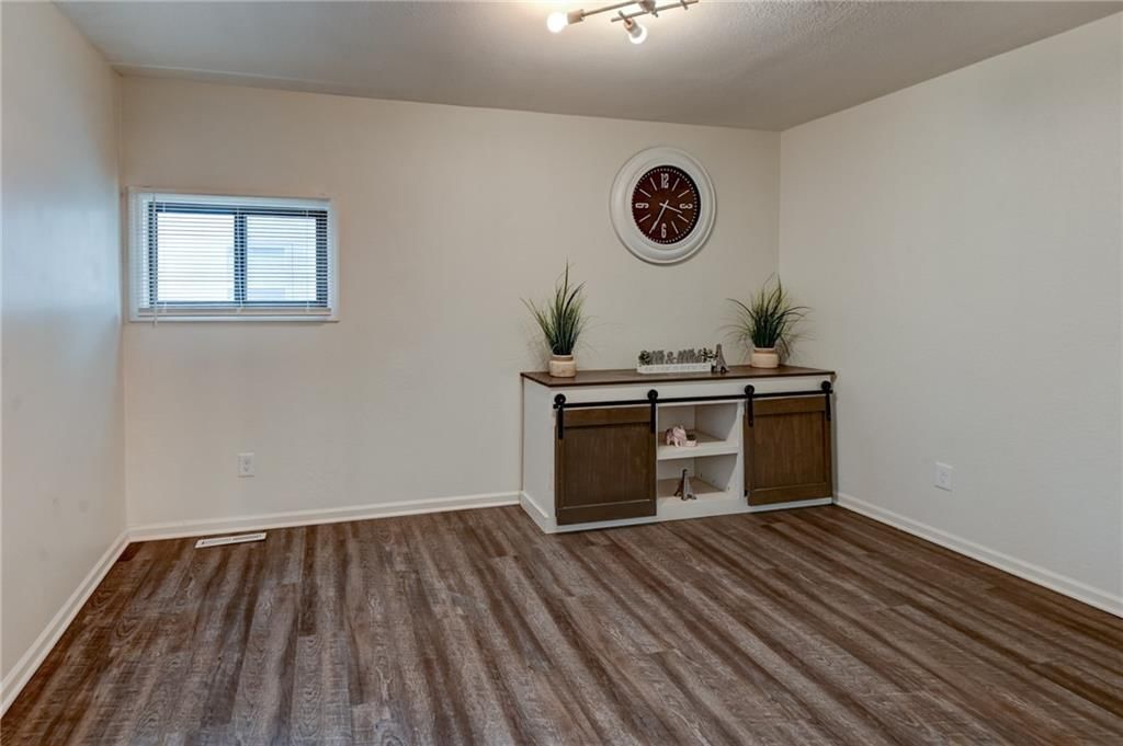6314 E 149th Street — photo 22