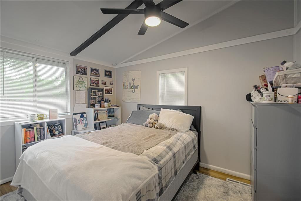 708 S CHESTNUT Avenue — photo 16