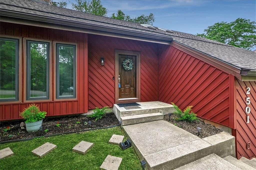 2501 Olde Creek Court — photo 4