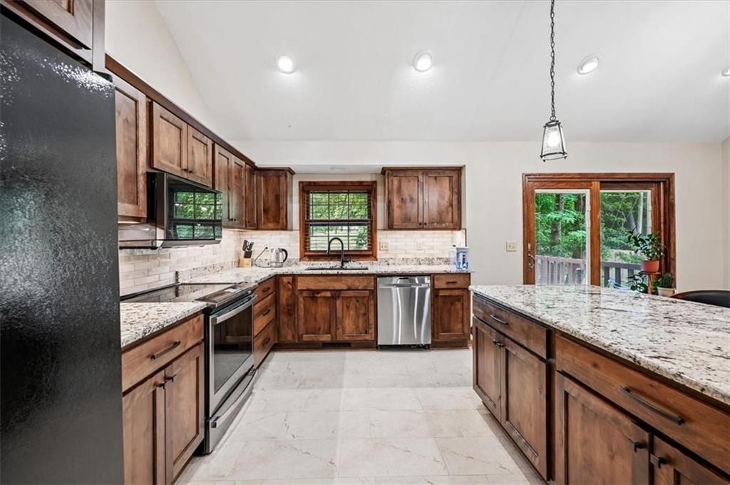 2501 Olde Creek Court — photo 8
