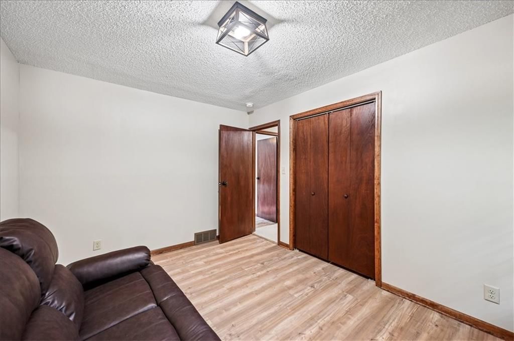 2501 Olde Creek Court — photo 15