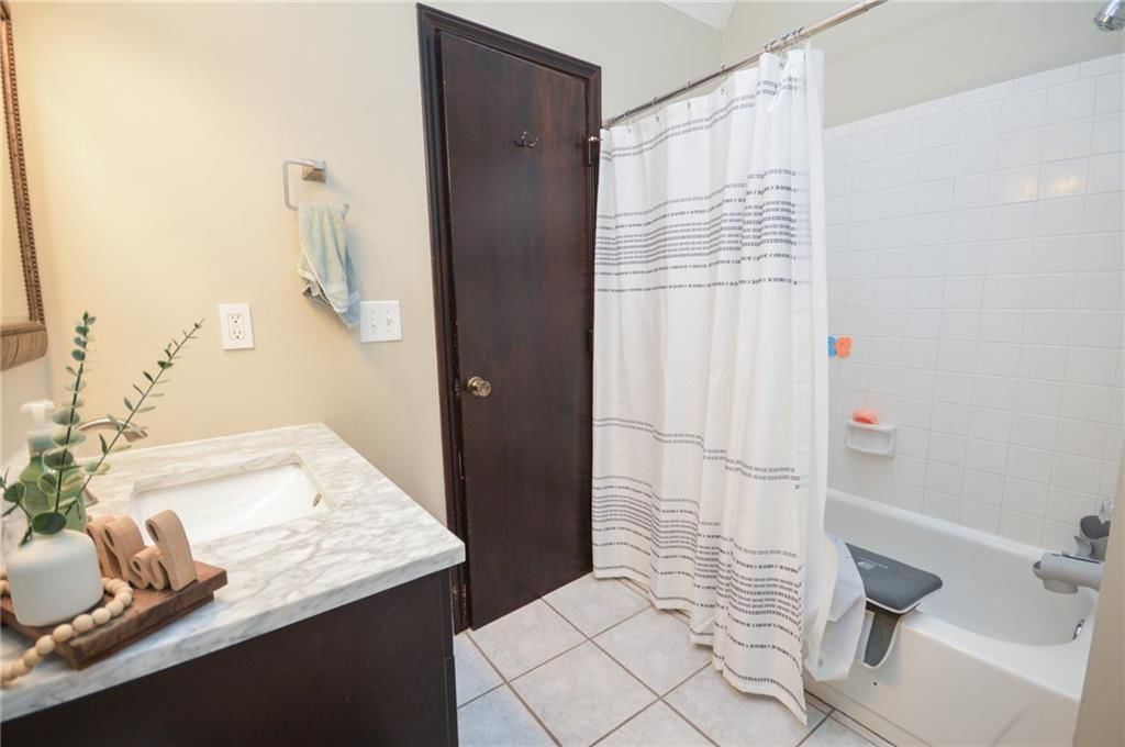3420 S Atherton Avenue — photo 25