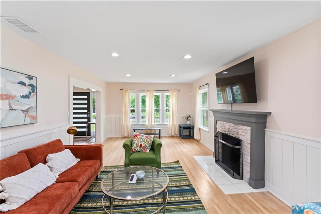 7444 Summit Street — photo 15