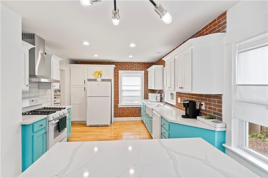7444 Summit Street — photo 21