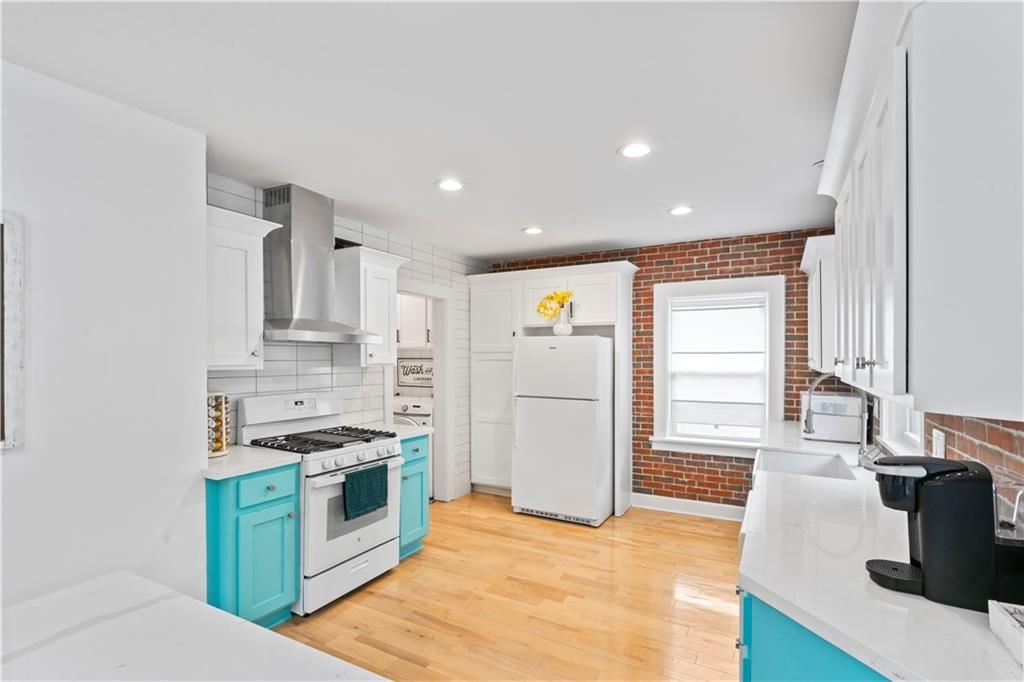 7444 Summit Street — photo 22