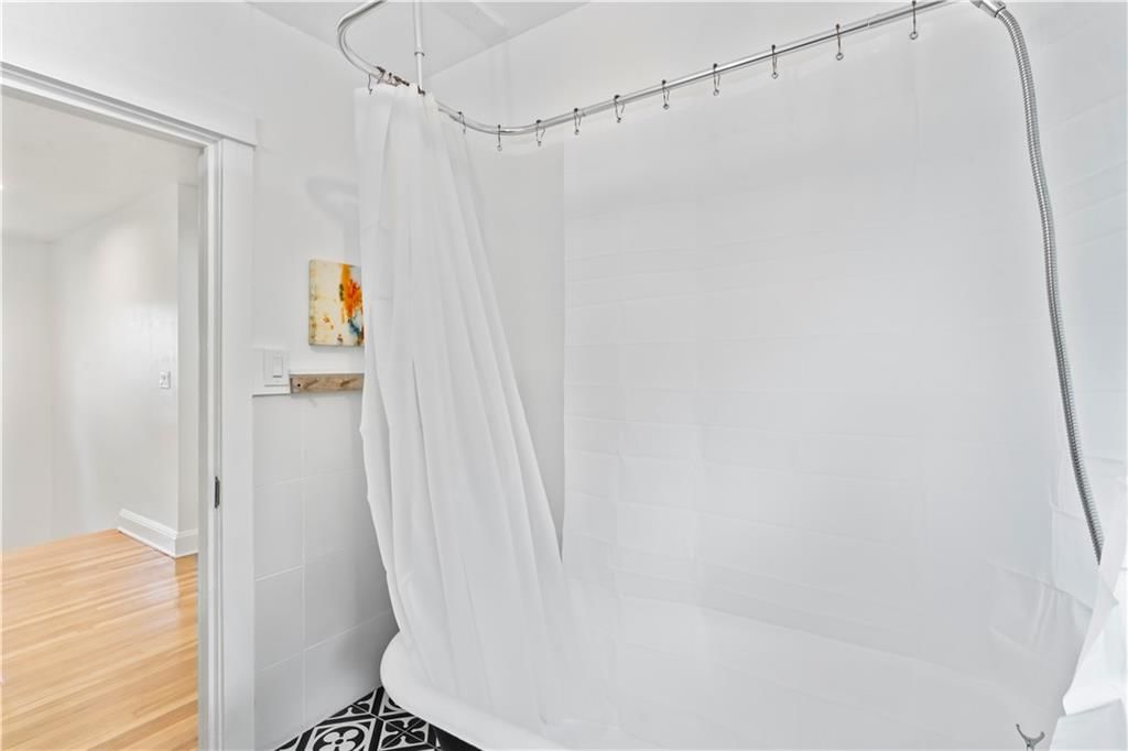 7444 Summit Street — photo 40