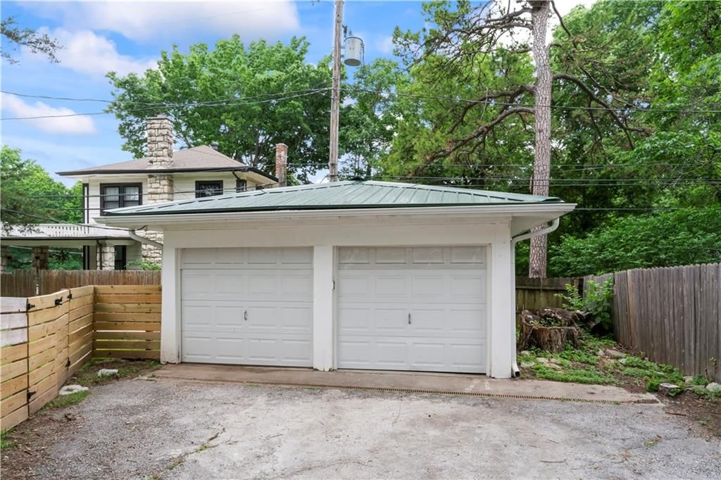 7444 Summit Street — photo 49