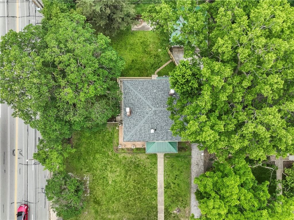 7444 Summit Street — photo 53
