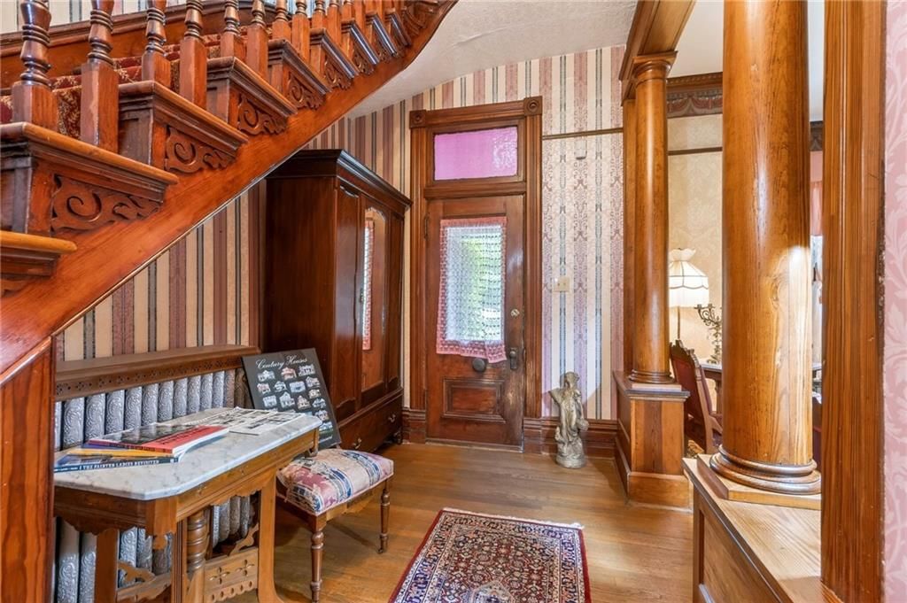 406 E Arthur Street — photo 13