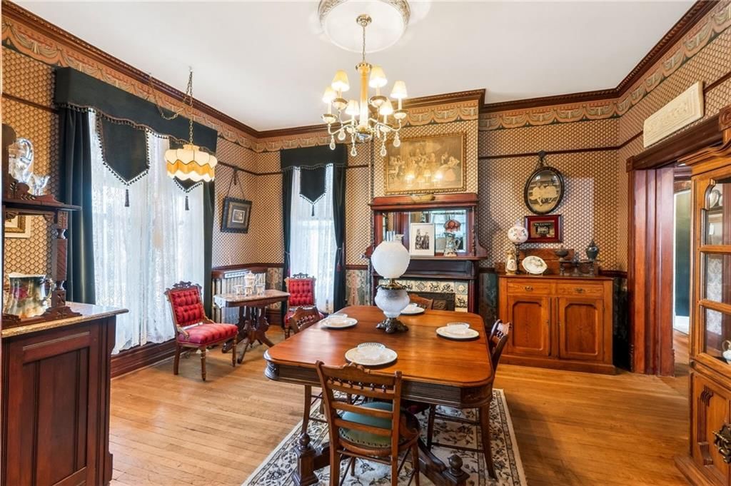 406 E Arthur Street — photo 21