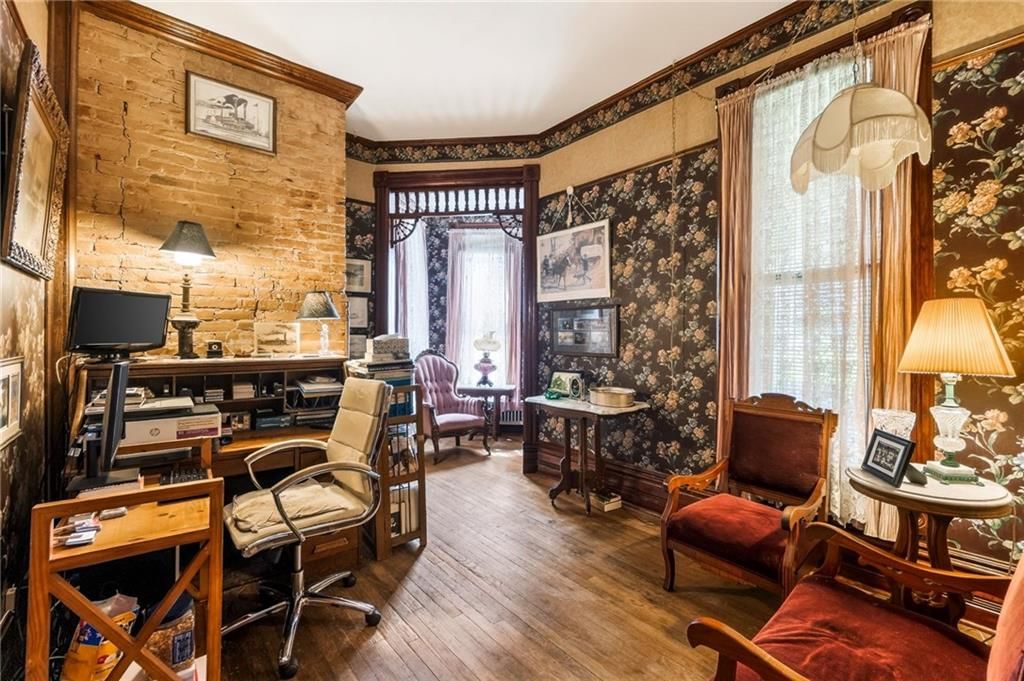 406 E Arthur Street — photo 25