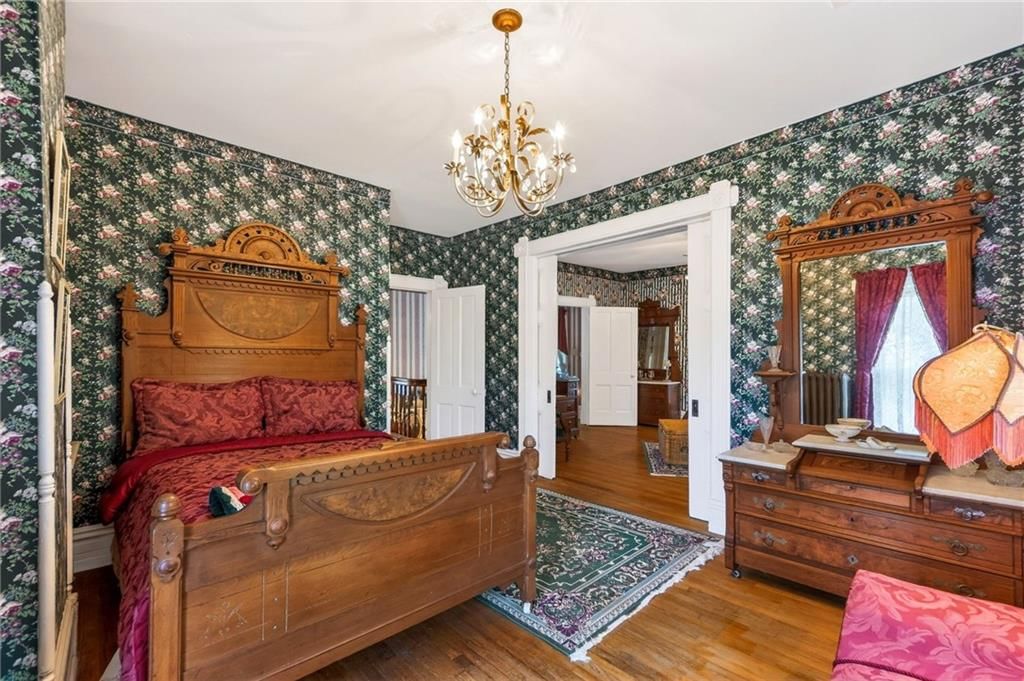 406 E Arthur Street — photo 54