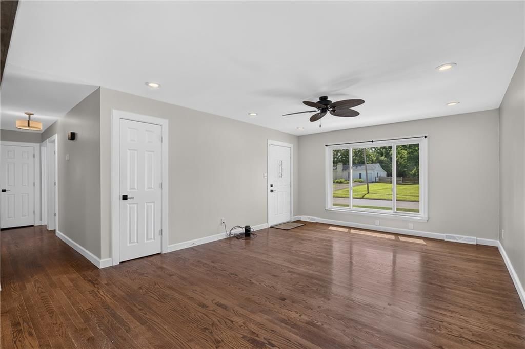 708 S Harrison Street — photo 6