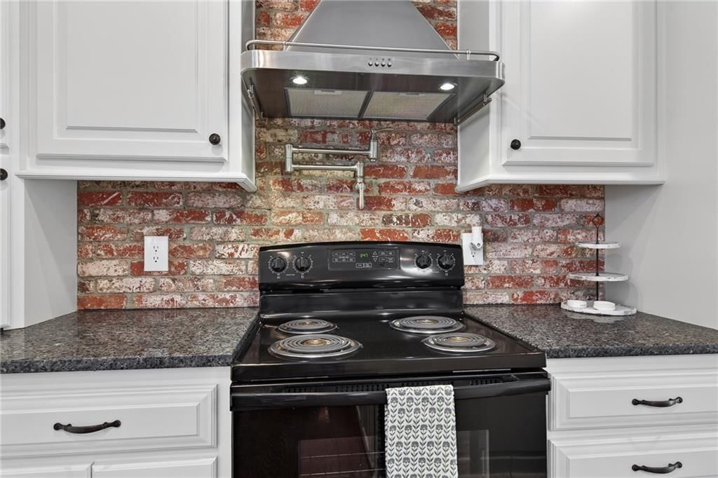 708 S Harrison Street — photo 13