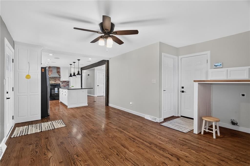 708 S Harrison Street — photo 15