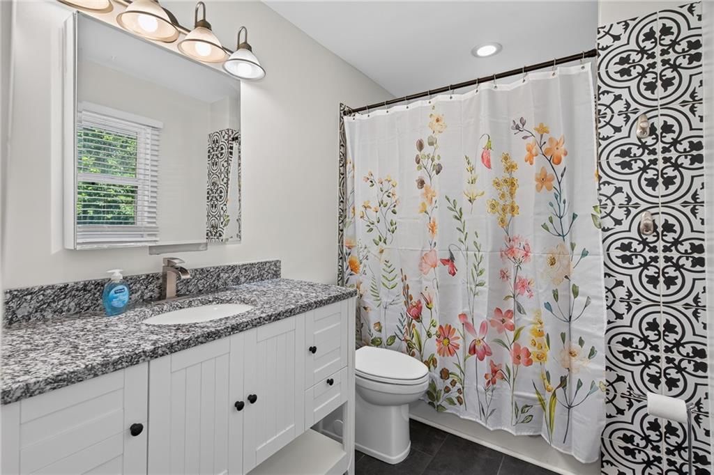 708 S Harrison Street — photo 19