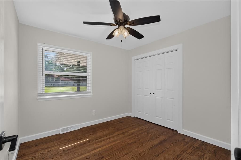 708 S Harrison Street — photo 23