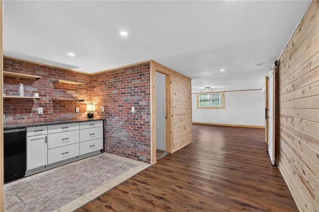 708 S Harrison Street — photo 25